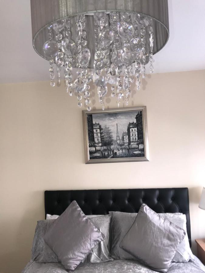 Trinity Apartments Four 1-Bedroom Apts Waterford City Centre Экстерьер фото