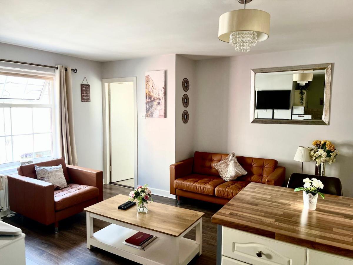 Trinity Apartments Four 1-Bedroom Apts Waterford City Centre Экстерьер фото