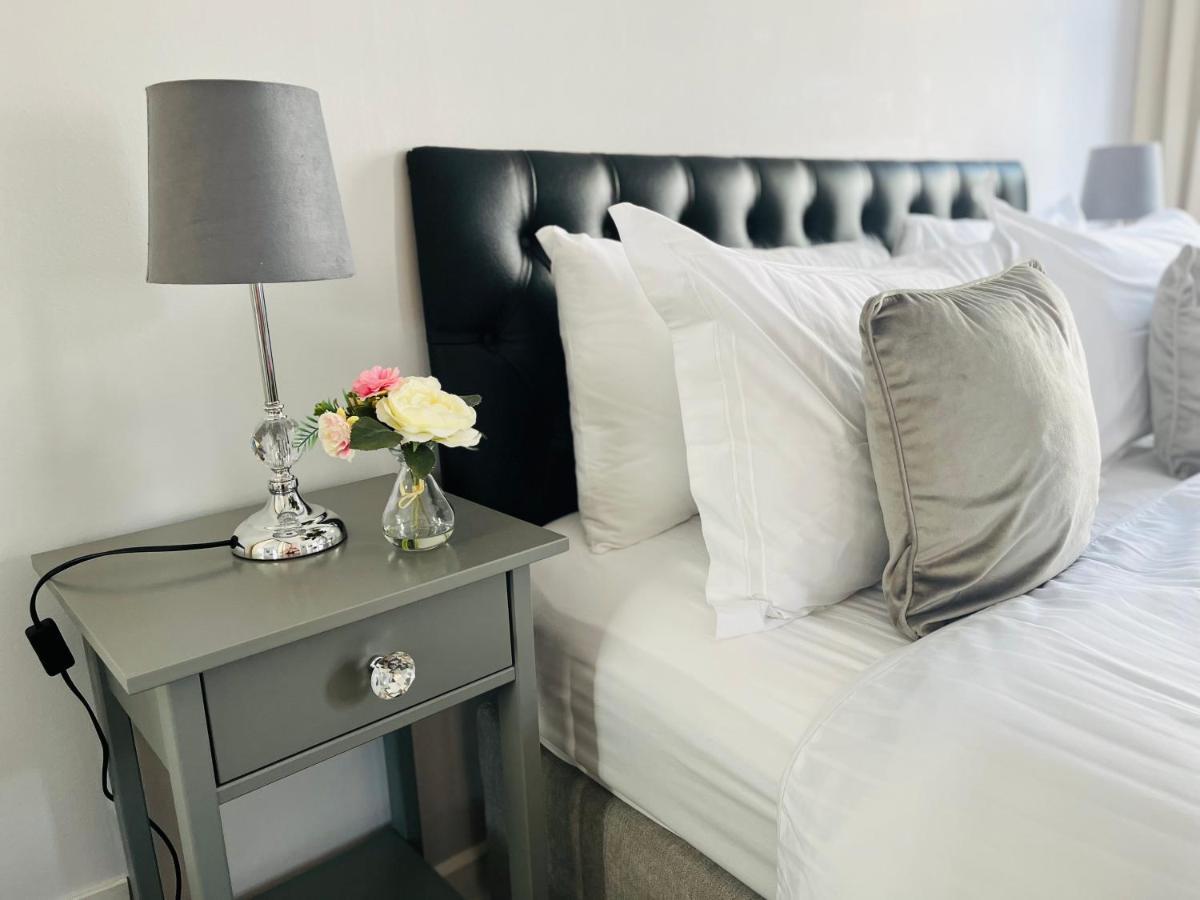 Trinity Apartments Four 1-Bedroom Apts Waterford City Centre Экстерьер фото